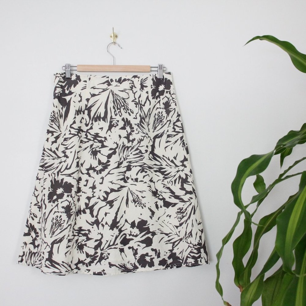 Vintage Skirt 100% Linen, Floral Print Neutral Colors, Fully Lined